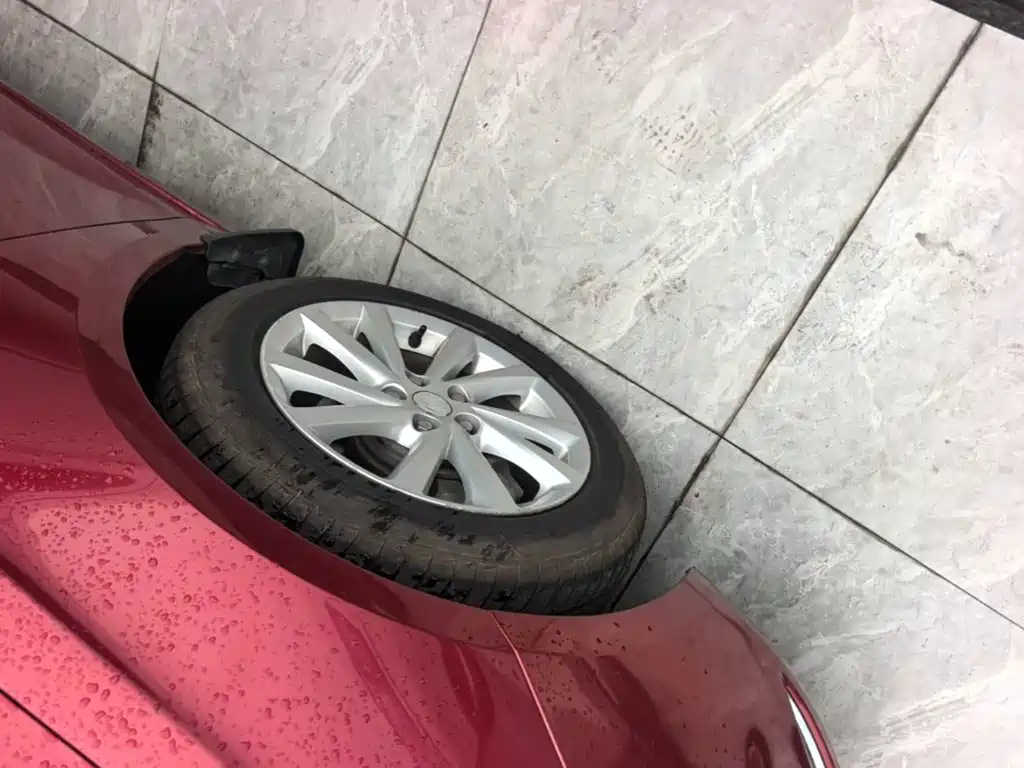 Buick Verano — миниатюра 23