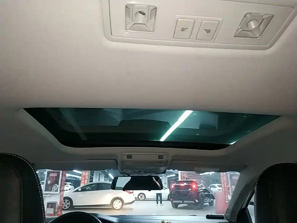 Volkswagen Polo — миниатюра 18