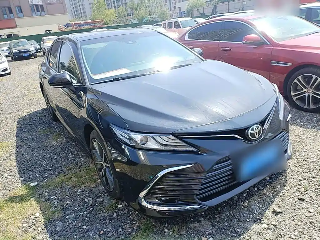 Toyota Camry — миниатюра 4