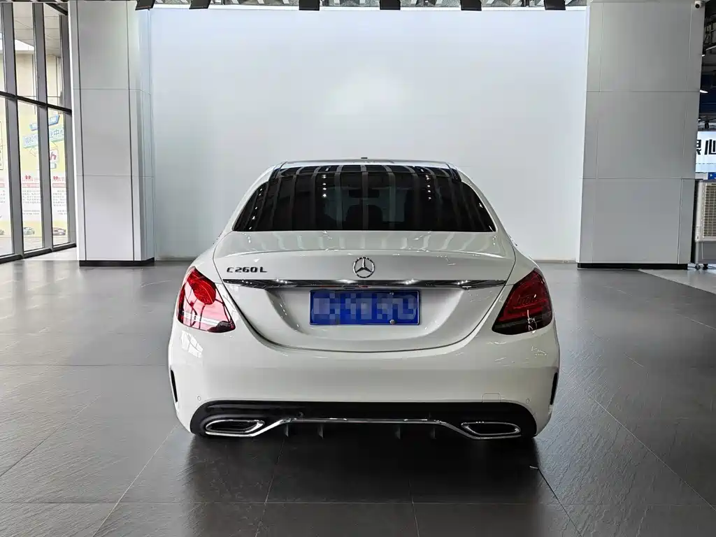 Mercedes-Benz C-Class — миниатюра 19