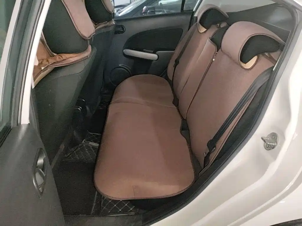Mazda 2 — миниатюра 17