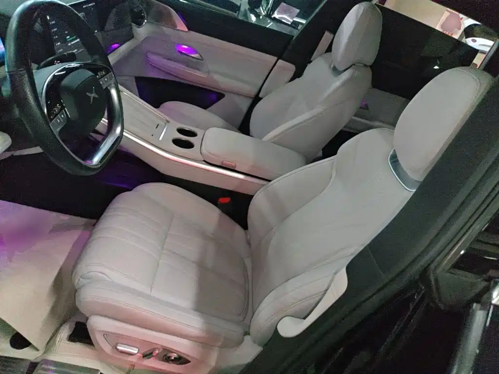 XPeng G9 — миниатюра 15