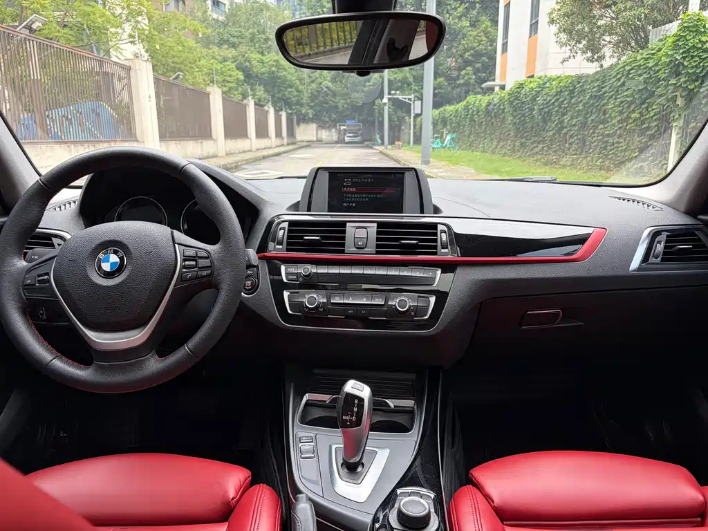 BMW 1 Series (Import) — миниатюра 16