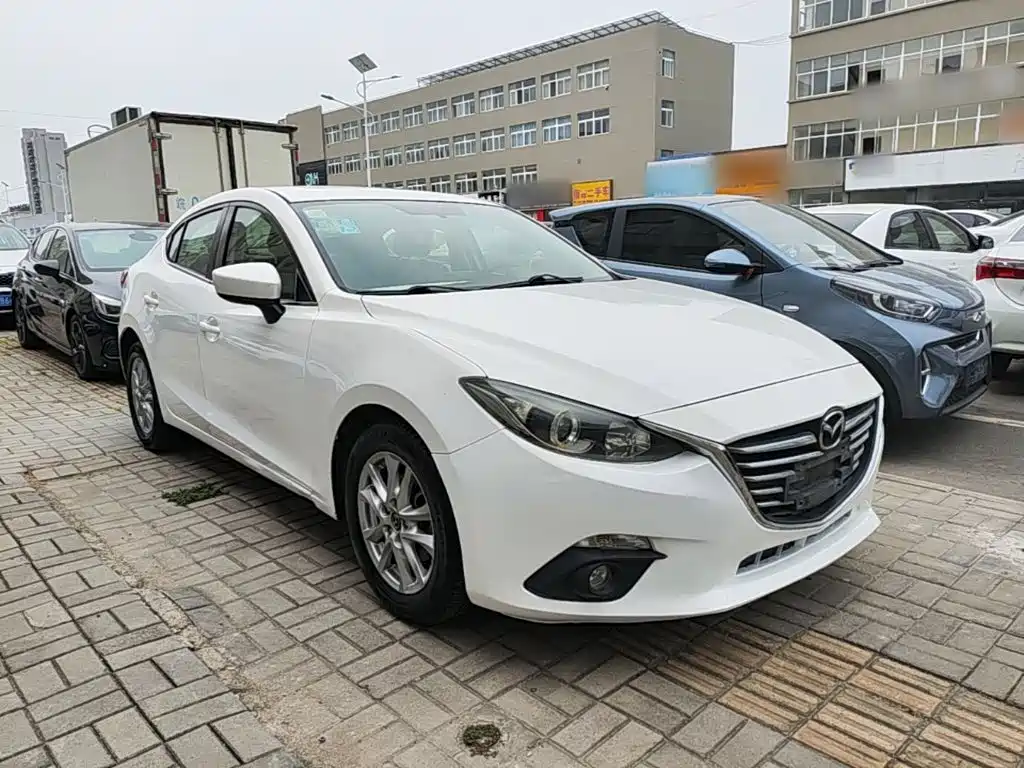 Mazda 3 Axela — миниатюра 4