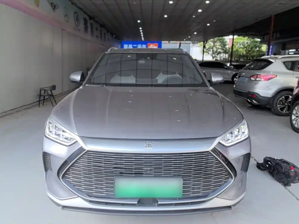 BYD PLUS New Energy — миниатюра 3