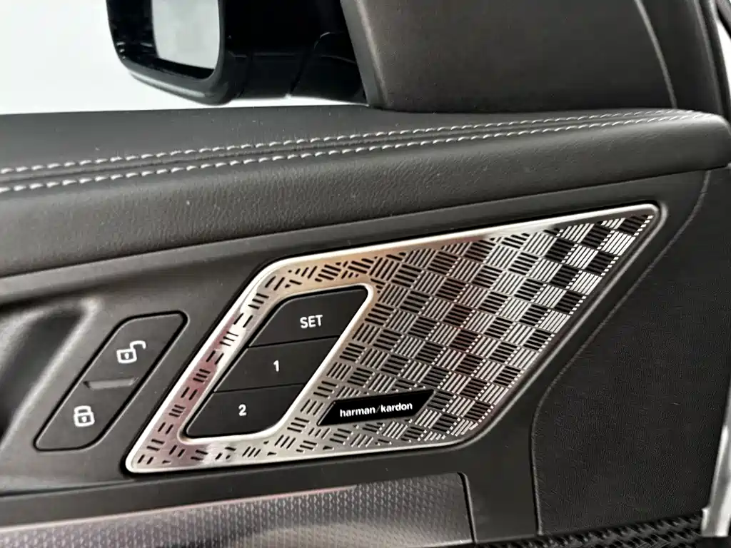 BMW X1 — миниатюра 10