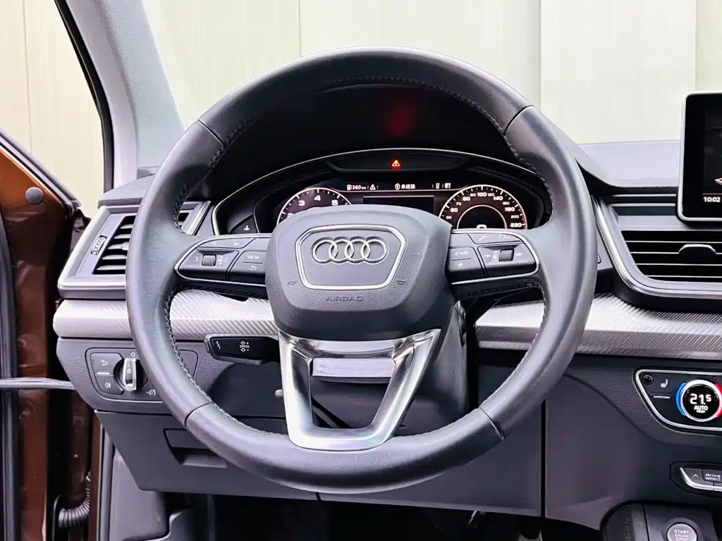 Audi Q5L — миниатюра 10