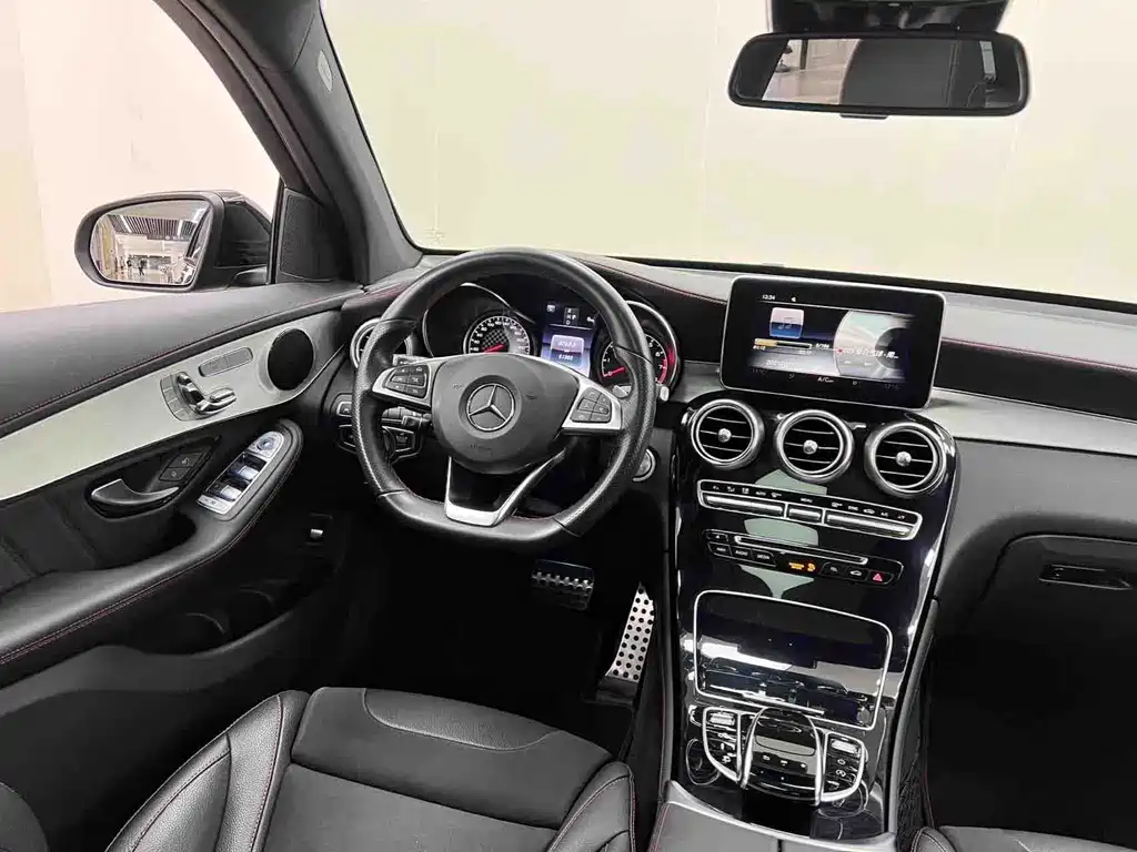 Mercedes-Benz GLC AMG — миниатюра 16