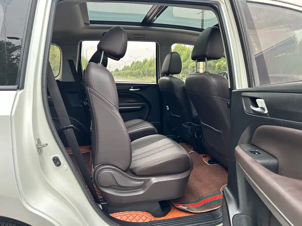 GAC Motor Trumpchi M6 — миниатюра 8