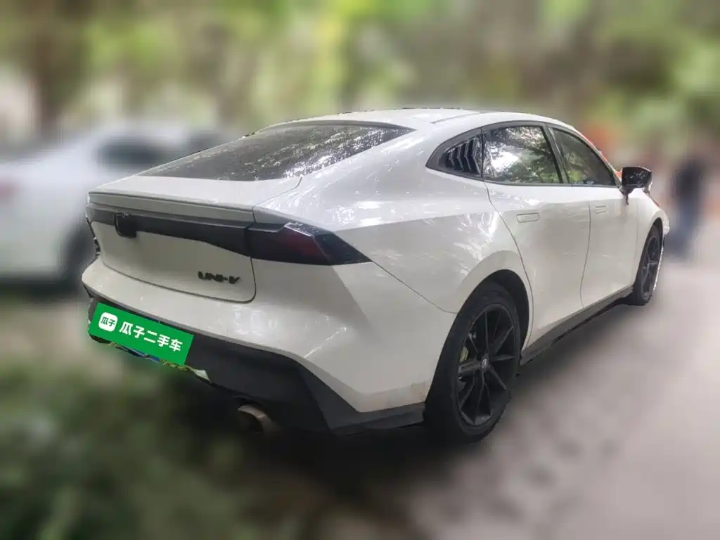 Changan UNI-V — миниатюра 4