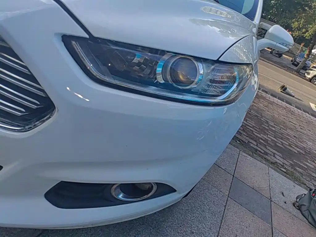 Ford Mondeo — миниатюра 24