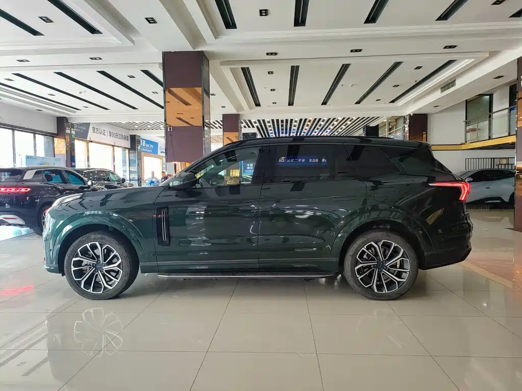 Lynk & Co 09 EM-P — миниатюра 4
