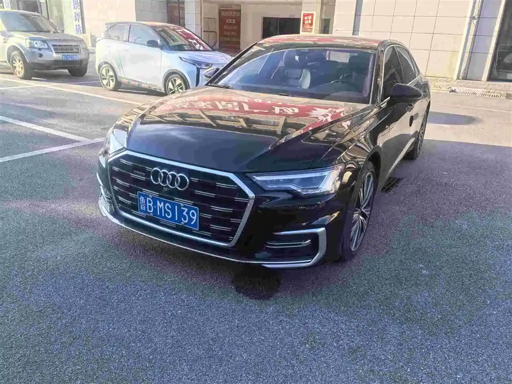 奥迪A6L 2024款 45 TFSI quattro 臻选动感型 2024