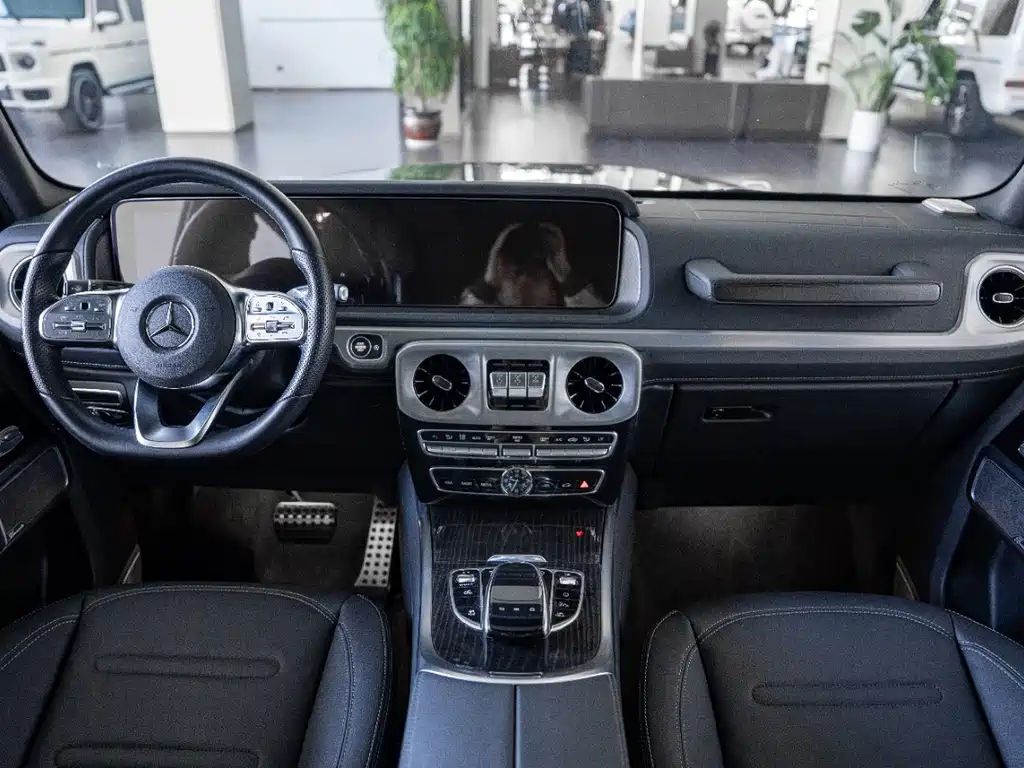 Mercedes-Benz G-Class — миниатюра 11