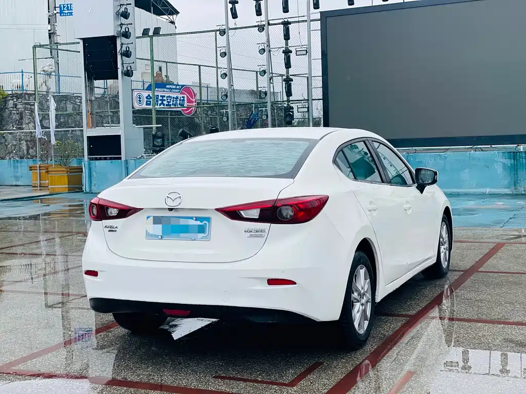 Mazda 3 Axela — миниатюра 13