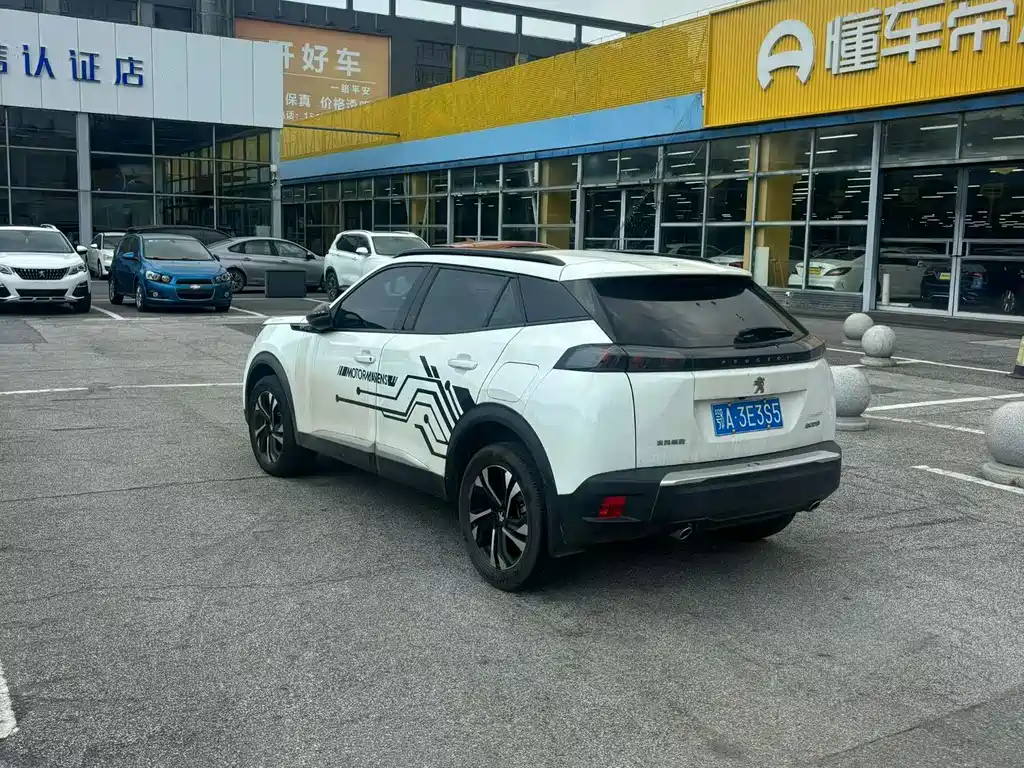 Peugeot 2008 — миниатюра 5