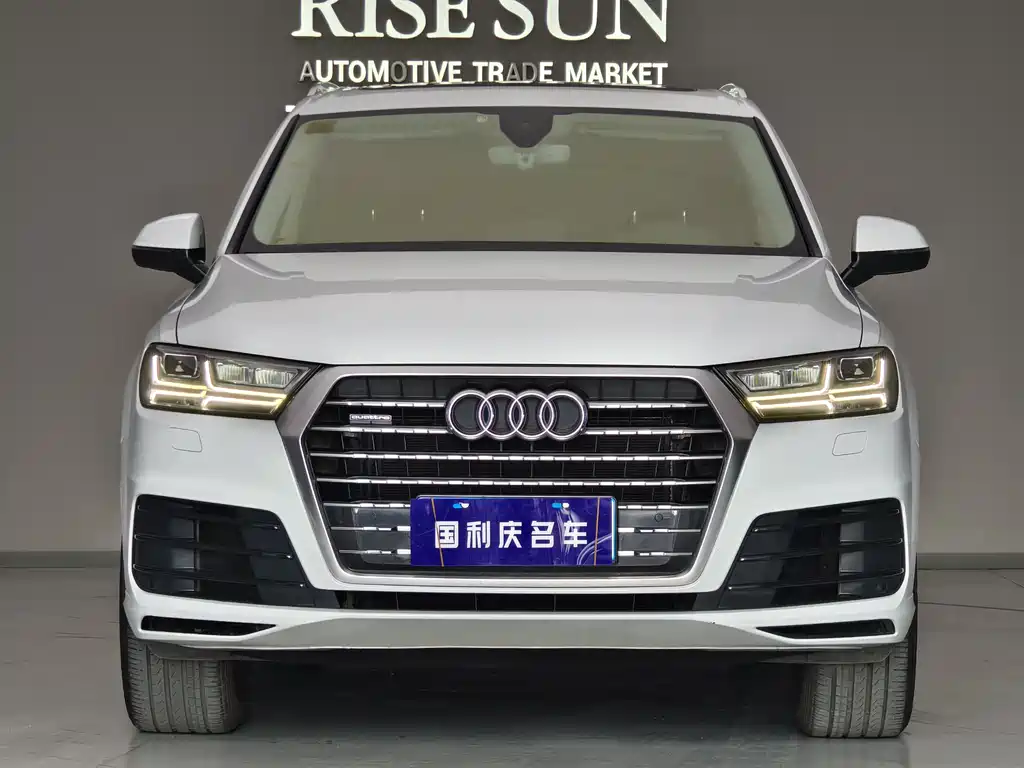 Audi Q7 2016 40 TFSI S line Sport