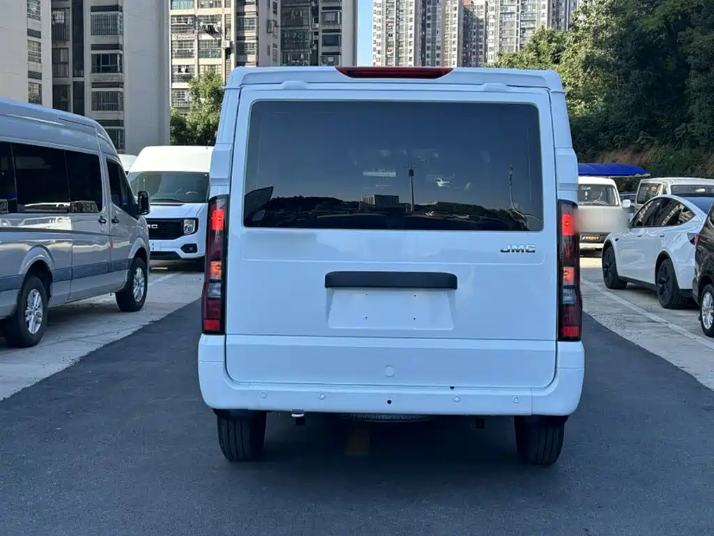 JMC JMC Fushun — миниатюра 11