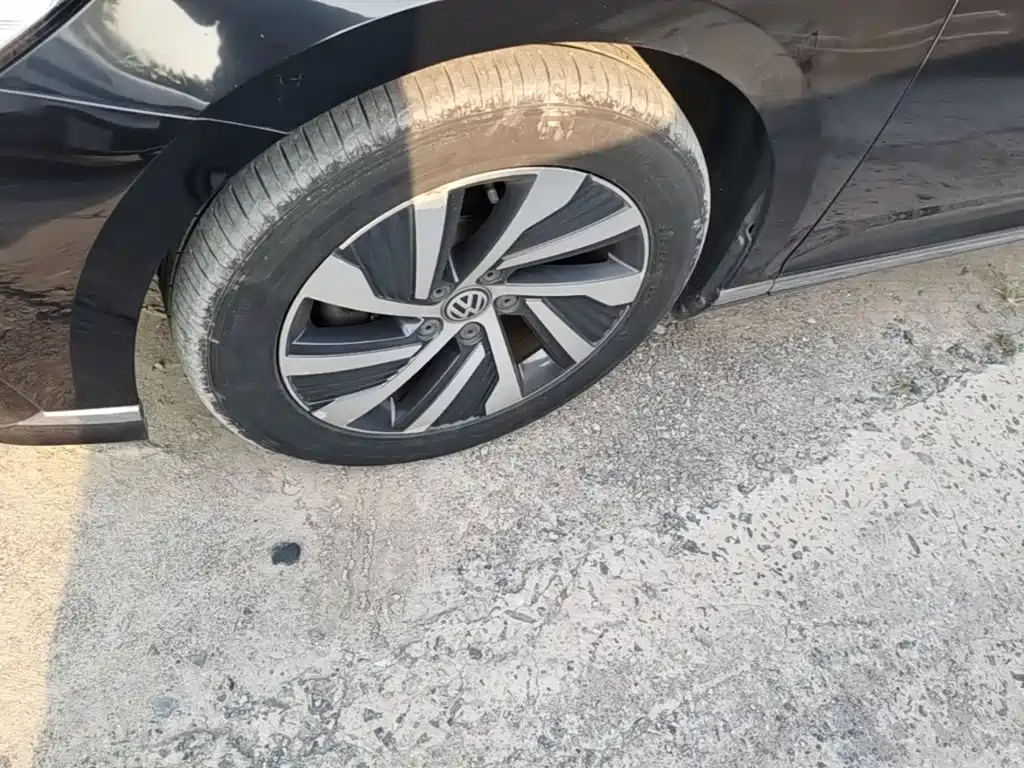 Volkswagen Magotan PHEV — миниатюра 23