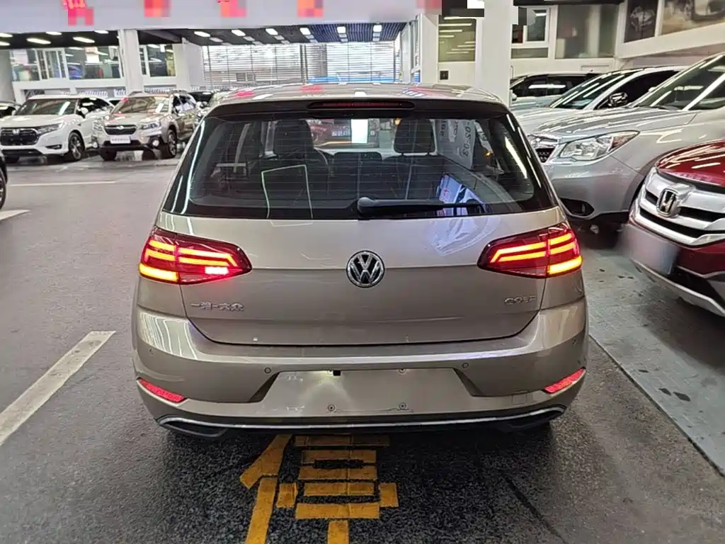 Volkswagen Golf — миниатюра 6