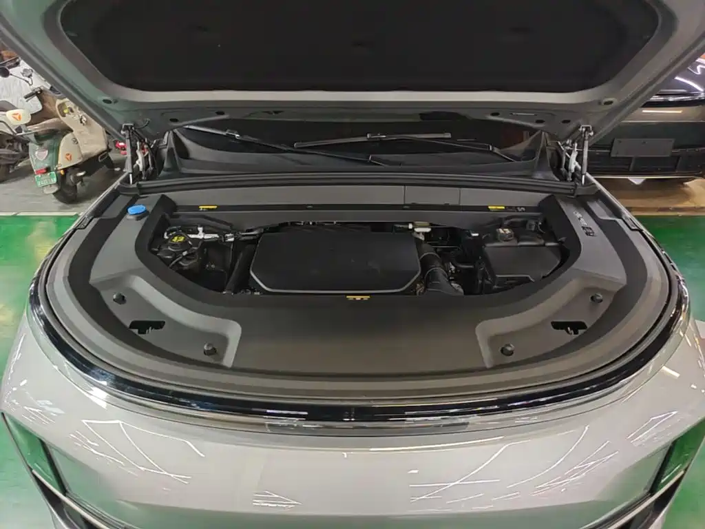 Li Auto Li L9 — миниатюра 20
