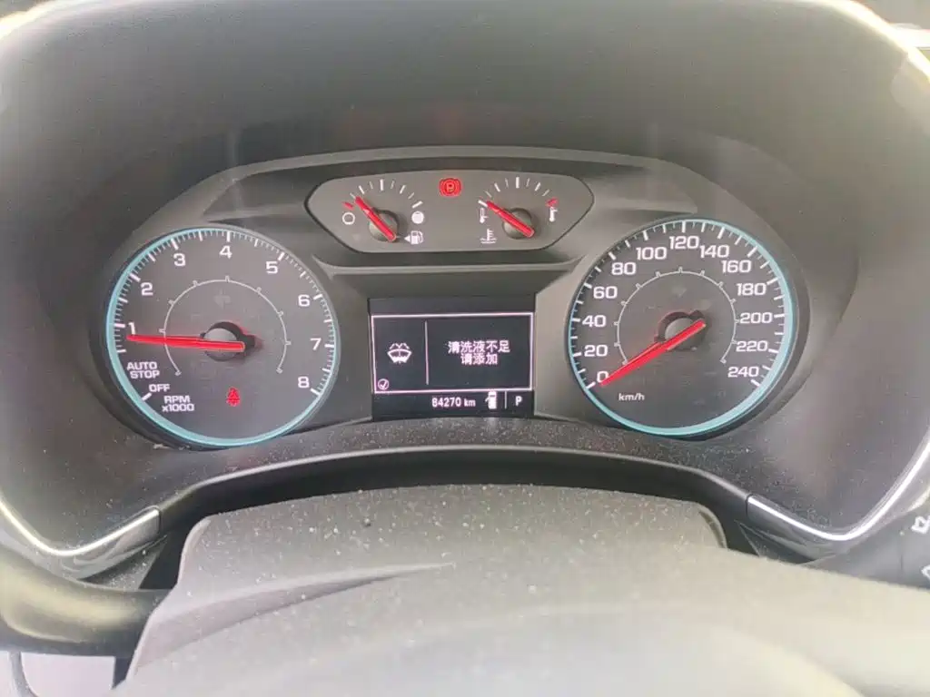 Chevrolet Equinox — миниатюра 12
