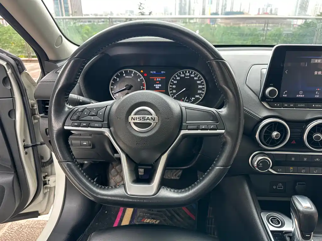 Nissan Sylphy — миниатюра 17