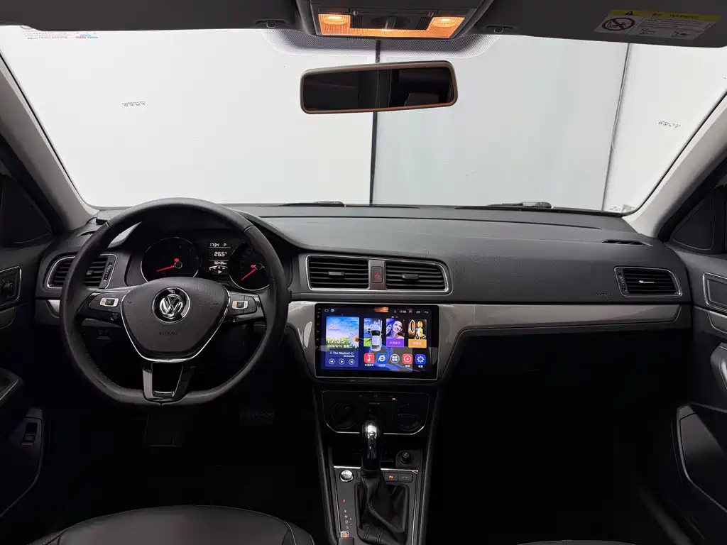 Volkswagen Lavida — миниатюра 10