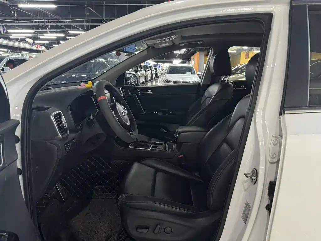 Kia KX5 2017 1.6T AT 15 DLX