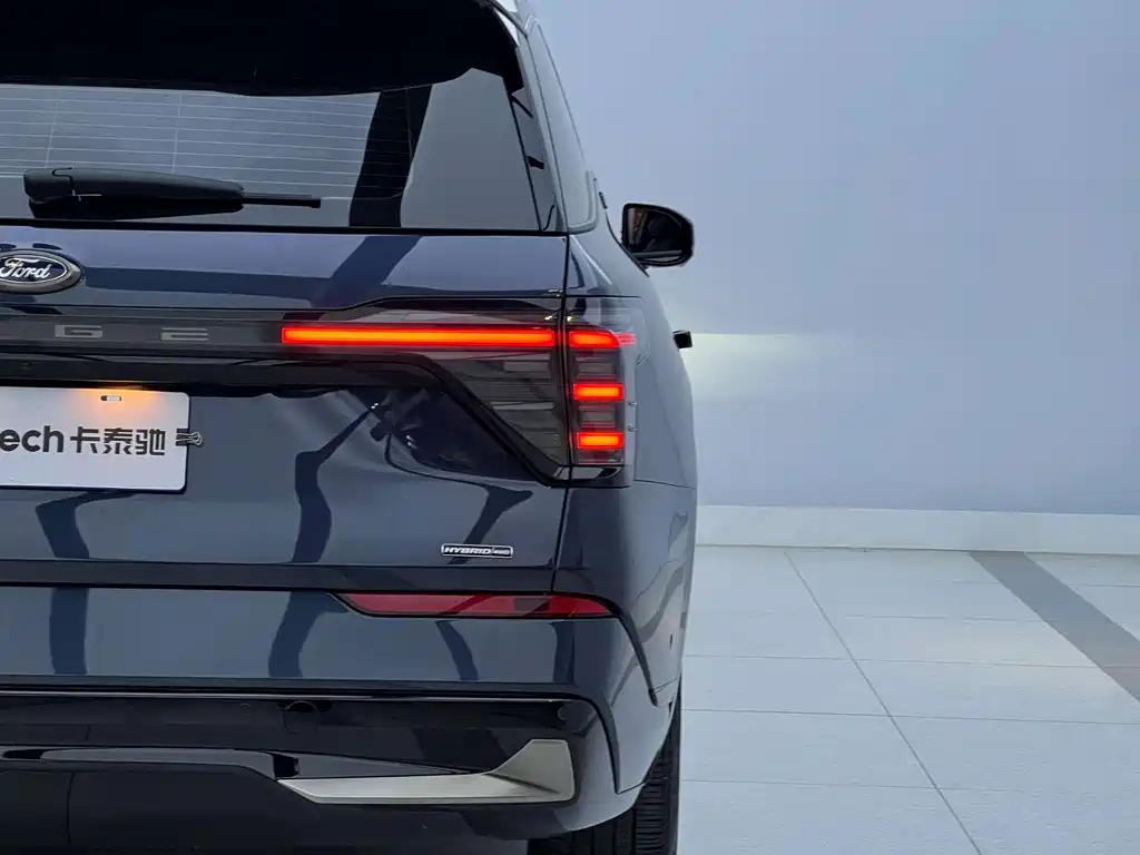 Ford Edge — миниатюра 4