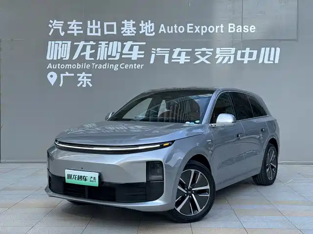 Li Auto L6