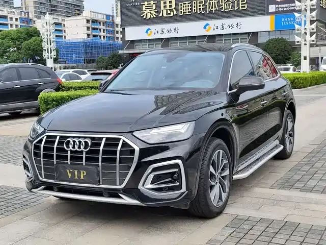 AUDI  Q5L 2021