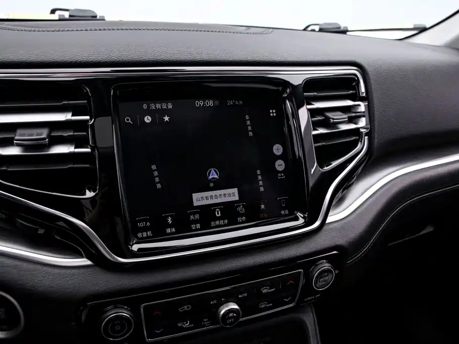 Jeep Grand Commander — миниатюра 8