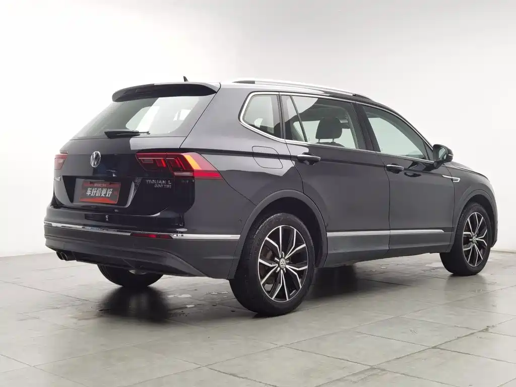 Volkswagen Tiguan L — миниатюра 2