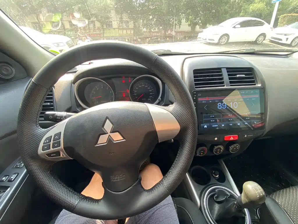 Mitsubishi ASX — миниатюра 14
