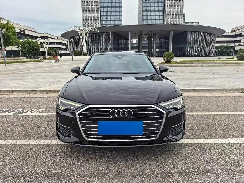 Audi A6L — миниатюра 2