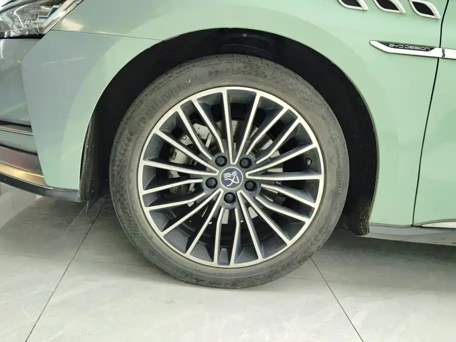 BYD Han — миниатюра 6