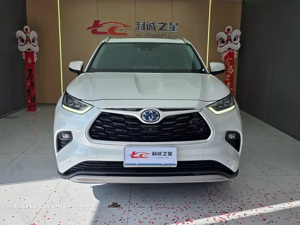 Toyota Highlander — миниатюра 2