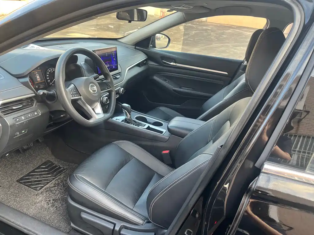 Nissan Teana — миниатюра 8