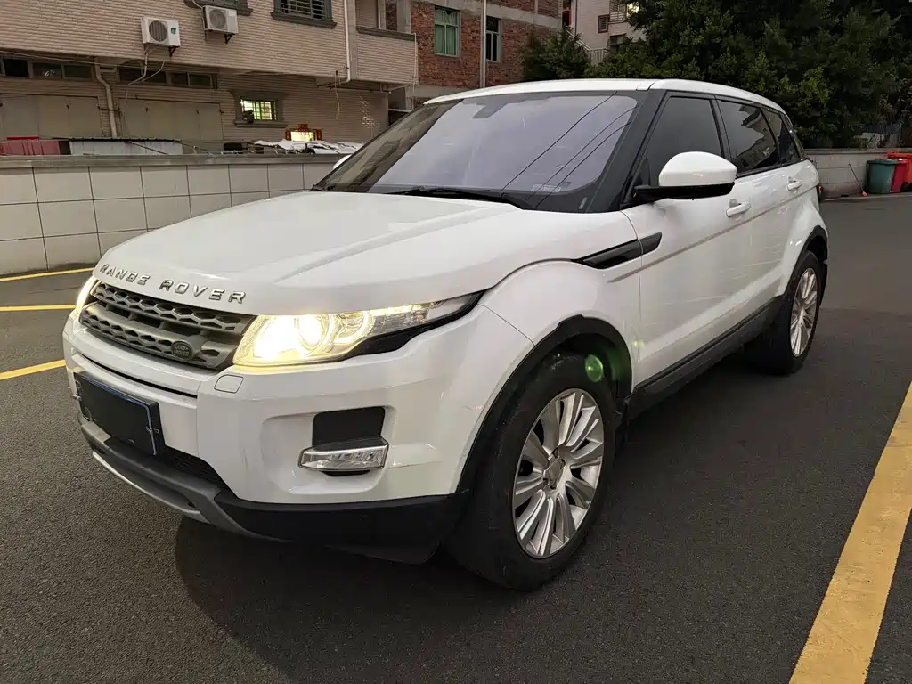 Land Rover Evoque 2015