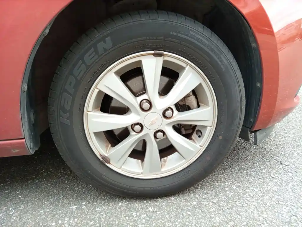 Chevrolet Sail — миниатюра 8