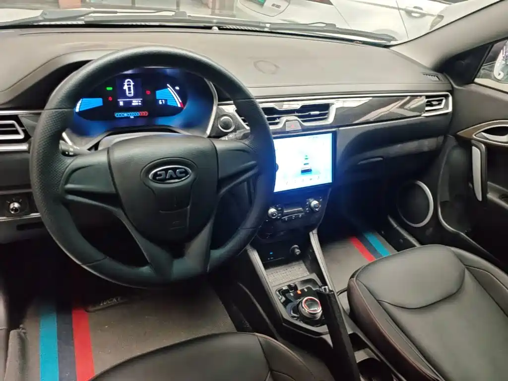 JAC JAC iEVA50 — миниатюра 6