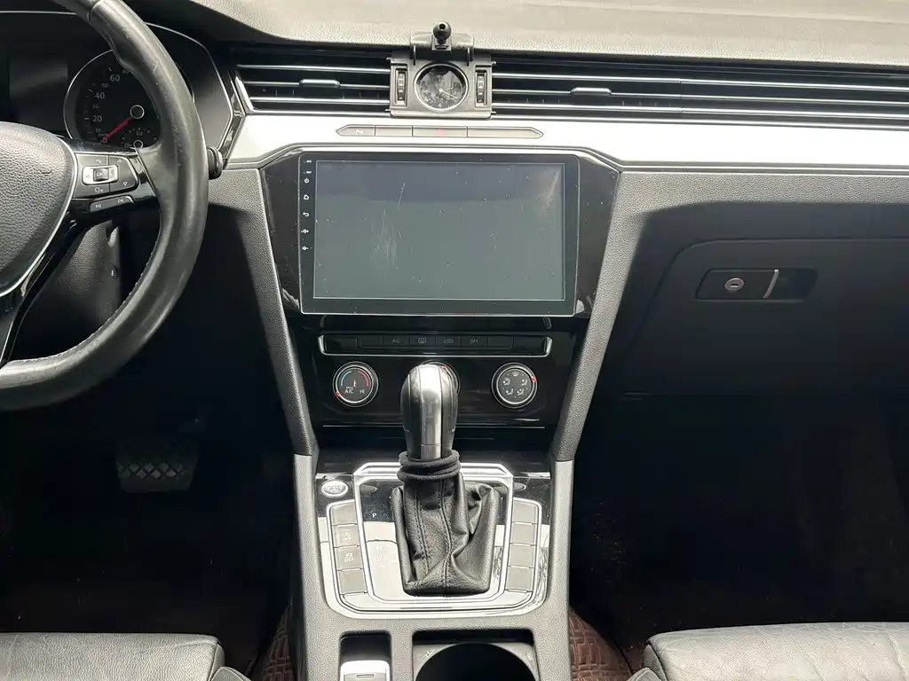 Volkswagen Magotan — миниатюра 13