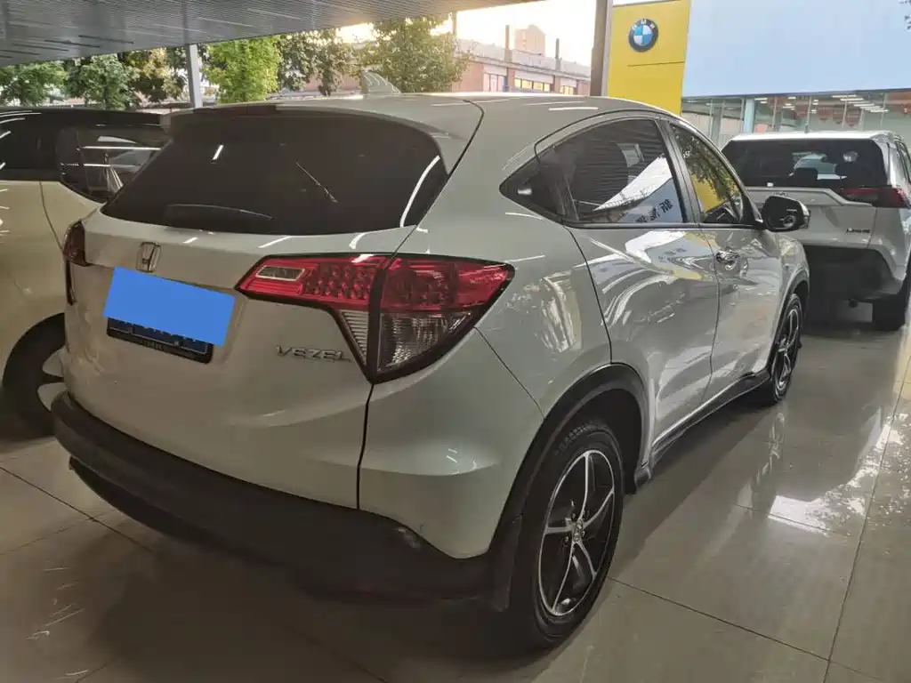 Honda Vezel — миниатюра 7