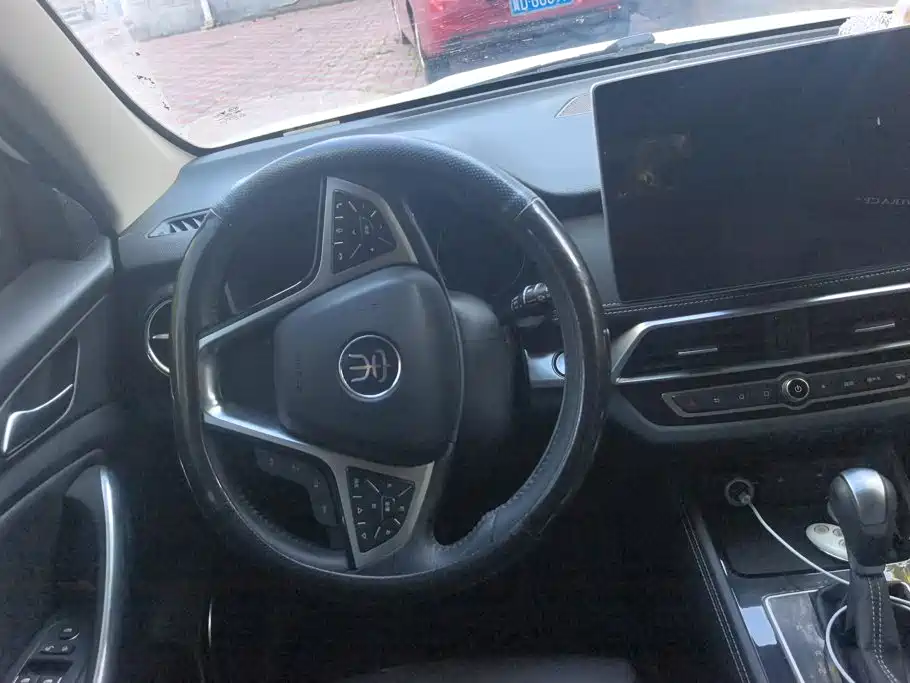 BYD Song — миниатюра 15