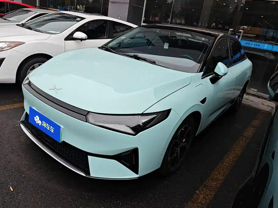 XPeng P5