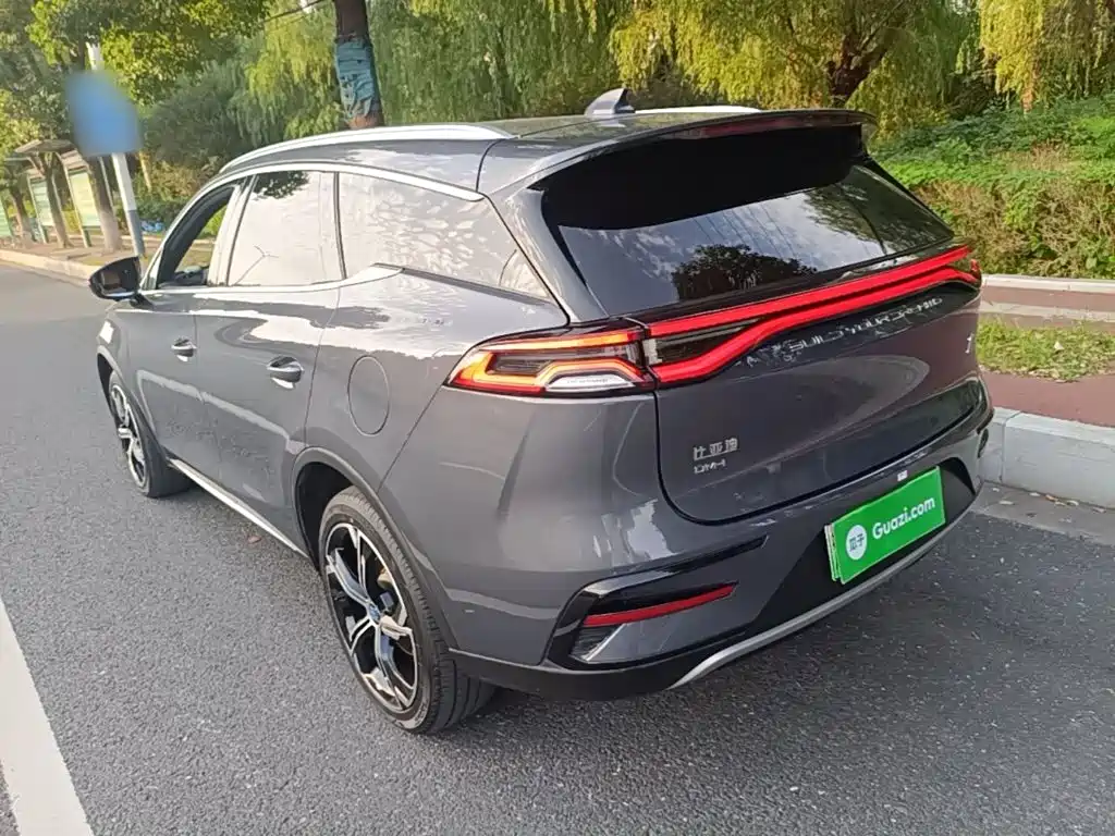 BYD Tang New Energy — миниатюра 5