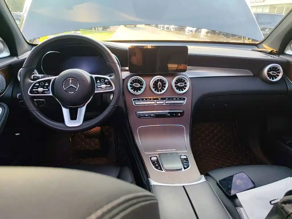 Mercedes-Benz GLC — миниатюра 14