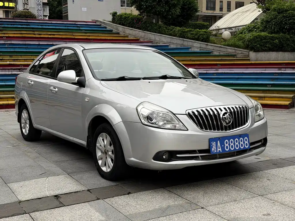 Buick Excelle — миниатюра 3