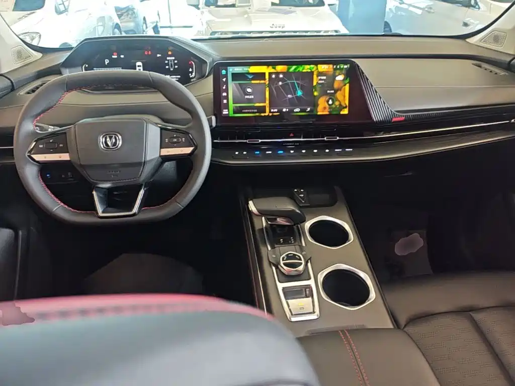 Changan CS55PLUS — миниатюра 10